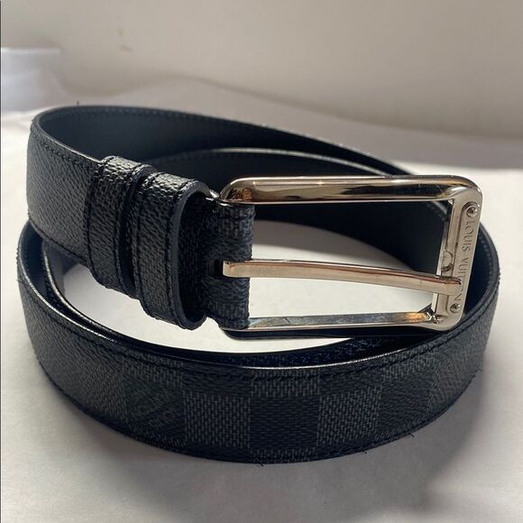 Louis Vuitton Men's Damier Black Checkered Belt - Picture 1 of 6